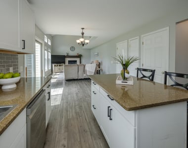 5824 Tradewind Drive - Photo Thumbnail 8