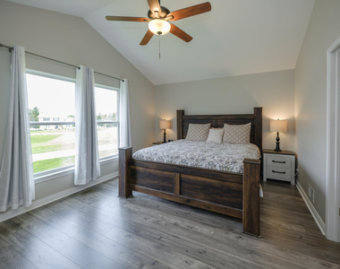 5824 Tradewind Drive - Photo Thumbnail 17