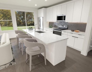 375 Aspen Way - Photo Thumbnail 1