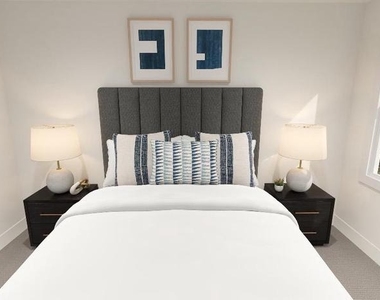 375 Aspen Way - Photo Thumbnail 3