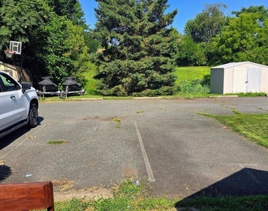 508 N Valley Forge Road - Photo Thumbnail 2