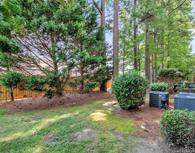 625 Marshtree Lane - Photo Thumbnail 31