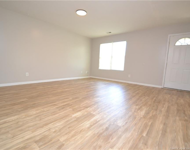 824 Cumberland Street - Photo Thumbnail 4