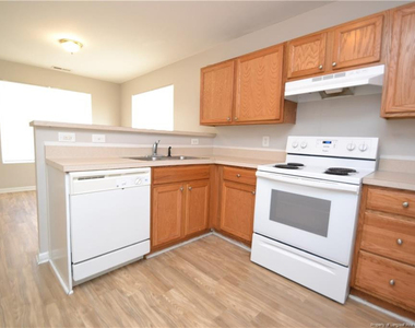 824 Cumberland Street - Photo Thumbnail 14