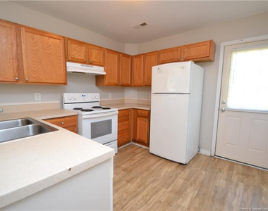824 Cumberland Street - Photo Thumbnail 11