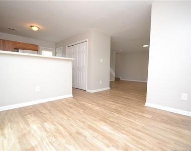 824 Cumberland Street - Photo Thumbnail 9