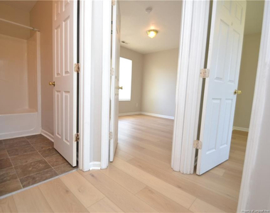 824 Cumberland Street - Photo Thumbnail 15