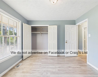5706 Selkirk Place - Photo Thumbnail 9