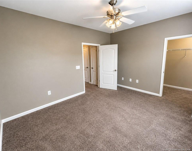 2645 Mcarthur Landing Circle - Photo Thumbnail 8