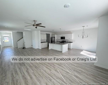 636 Union Street - Photo Thumbnail 2