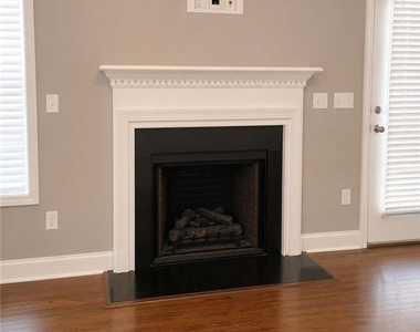 2502 Clear Pines Court Nw - Photo Thumbnail 5
