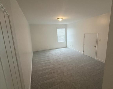 2502 Clear Pines Court Nw - Photo Thumbnail 15