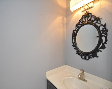 402 Knightsborough Way - Photo Thumbnail 17