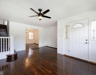 337 Stuart Avenue - Photo Thumbnail 3