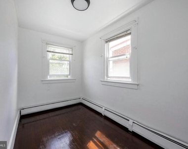 337 Stuart Avenue - Photo Thumbnail 14