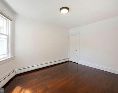 337 Stuart Avenue - Photo Thumbnail 17