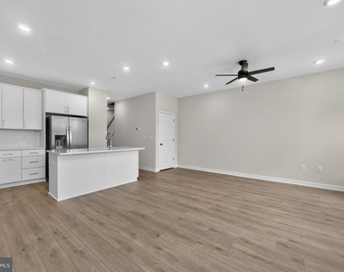 113 Abramo Victor Drive - Photo Thumbnail 11
