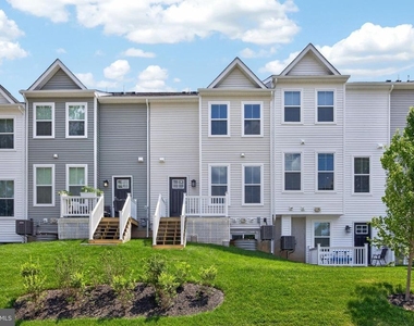 113 Abramo Victor Drive - Photo Thumbnail 1