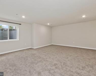 113 Abramo Victor Drive - Photo Thumbnail 27