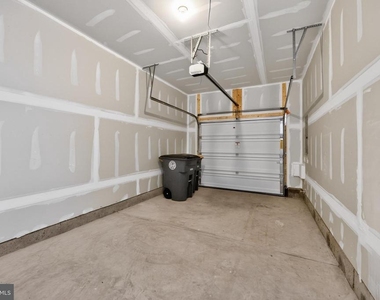 113 Abramo Victor Drive - Photo Thumbnail 31