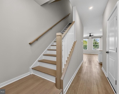 113 Abramo Victor Drive - Photo Thumbnail 5