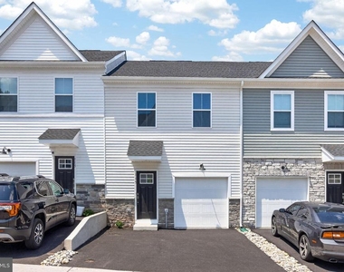 113 Abramo Victor Drive - Photo Thumbnail 3