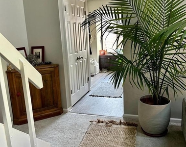 1709 Mountainview Drive - Photo Thumbnail 9