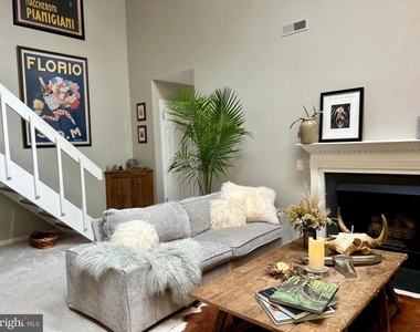 1709 Mountainview Drive - Photo Thumbnail 8