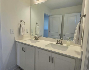 243 Collier Gate Street - Photo Thumbnail 29