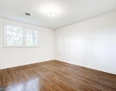4928 Edgewood Road - Photo Thumbnail 29