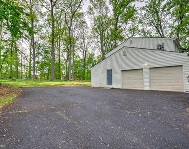 4928 Edgewood Road - Photo Thumbnail 46