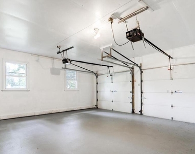 4928 Edgewood Road - Photo Thumbnail 39