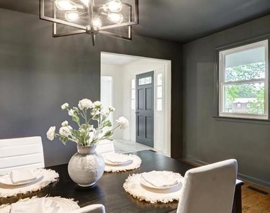 4928 Edgewood Road - Photo Thumbnail 4