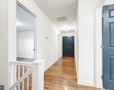 4928 Edgewood Road - Photo Thumbnail 23