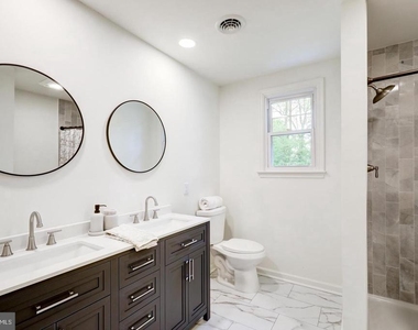 4928 Edgewood Road - Photo Thumbnail 35