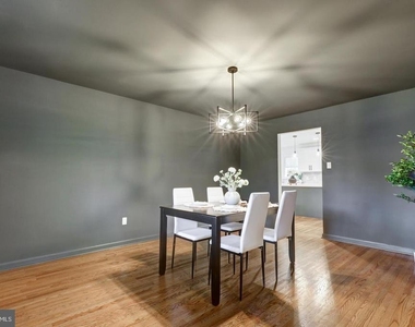 4928 Edgewood Road - Photo Thumbnail 6