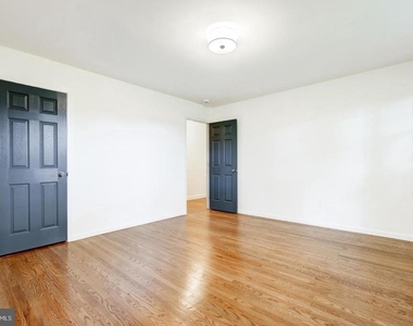 4928 Edgewood Road - Photo Thumbnail 26