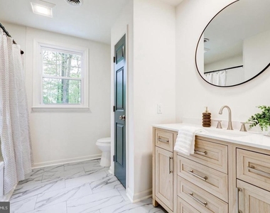 4928 Edgewood Road - Photo Thumbnail 30