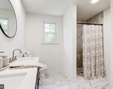 4928 Edgewood Road - Photo Thumbnail 36