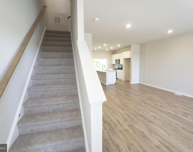 148 Bell Ct - Photo Thumbnail 17