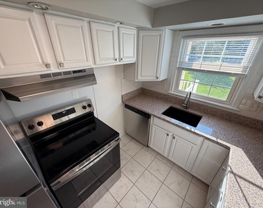 50 Walnut Ave - Photo Thumbnail 19