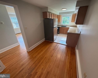 50 Walnut Ave - Photo Thumbnail 5