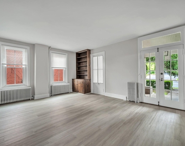 376 N Main Street - Photo Thumbnail 3