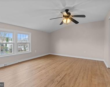 131 Kipling Drive - Photo Thumbnail 23