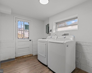 131 Kipling Drive - Photo Thumbnail 29