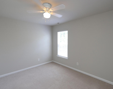 7400 Lagrange Drive - Photo Thumbnail 9