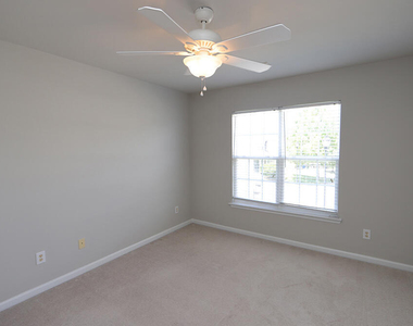 7400 Lagrange Drive - Photo Thumbnail 8