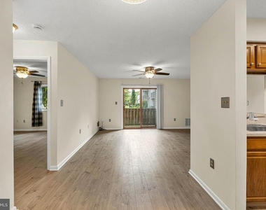 1907 Ravens Crest Drive - Photo Thumbnail 15
