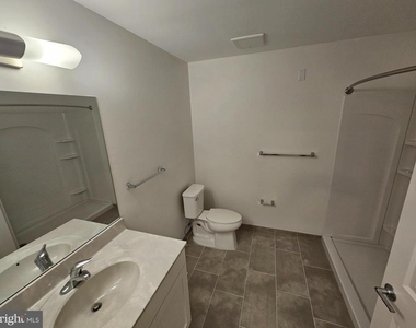 200 Hamilton Avenue - Photo Thumbnail 11