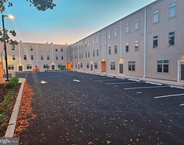 200 Hamilton Avenue - Photo Thumbnail 23